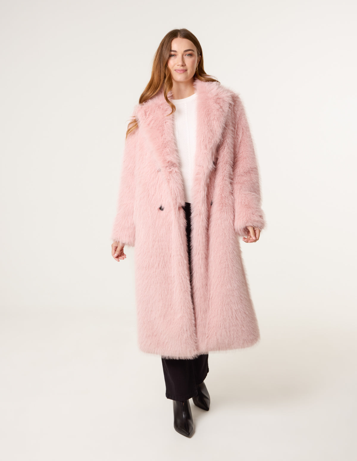 Long Fluffy Coat - M / PINK